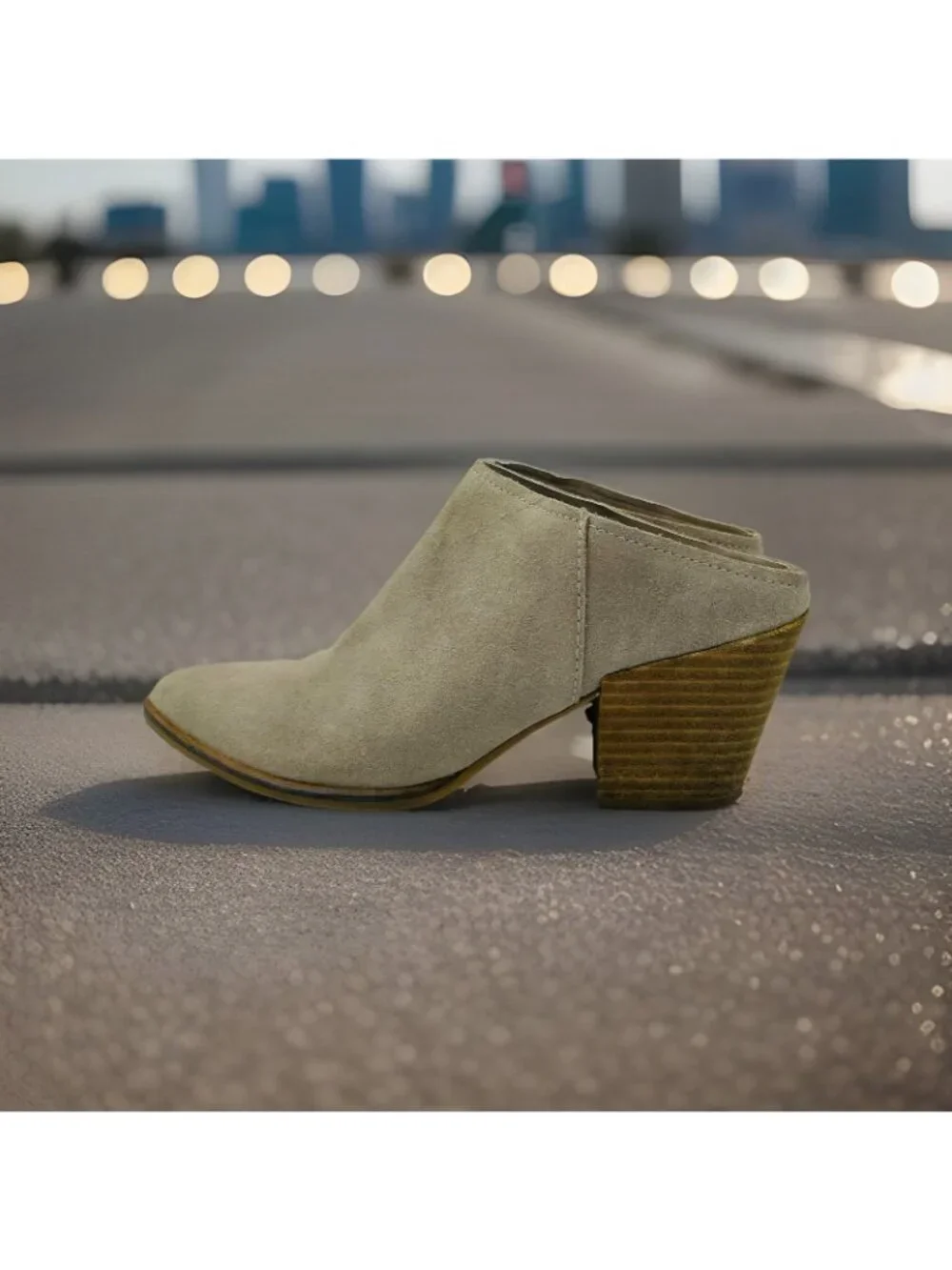 Dolce Vita Womens Shoes Size 7.5 Gray Slip-On Booties Mules Heel Pointy Toe